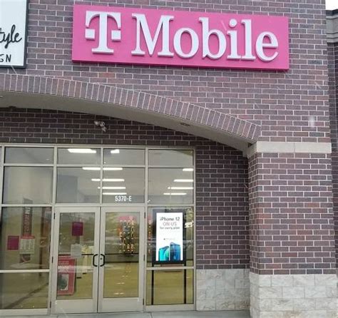 nearest t mobile location